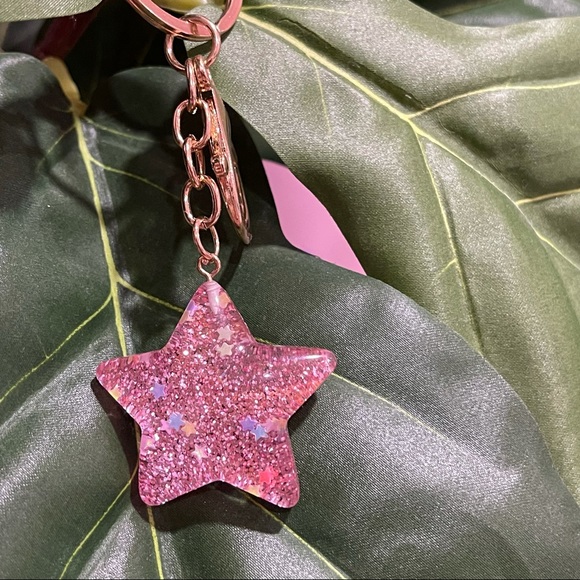 Light Pink Star Glitter Keychain - Picture 2 of 3